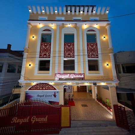 Royal Grand Bed & Breakfast Tambaram Bagian luar foto