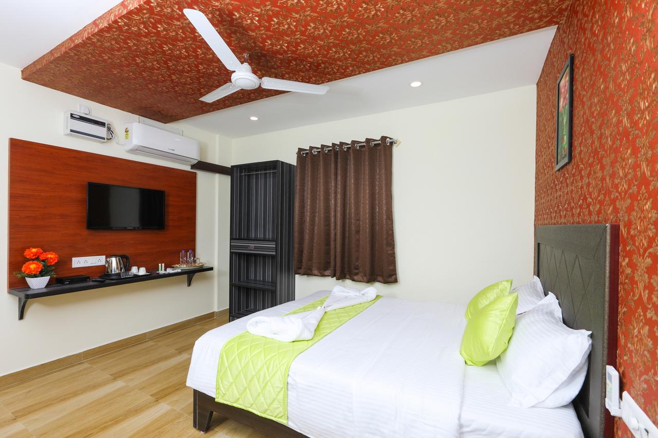 Royal Grand Bed & Breakfast Tambaram Bagian luar foto