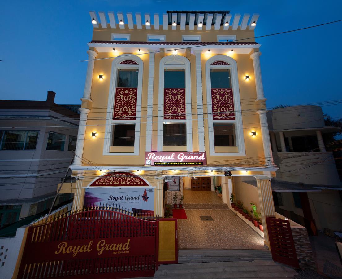 Royal Grand Bed & Breakfast Tambaram Bagian luar foto